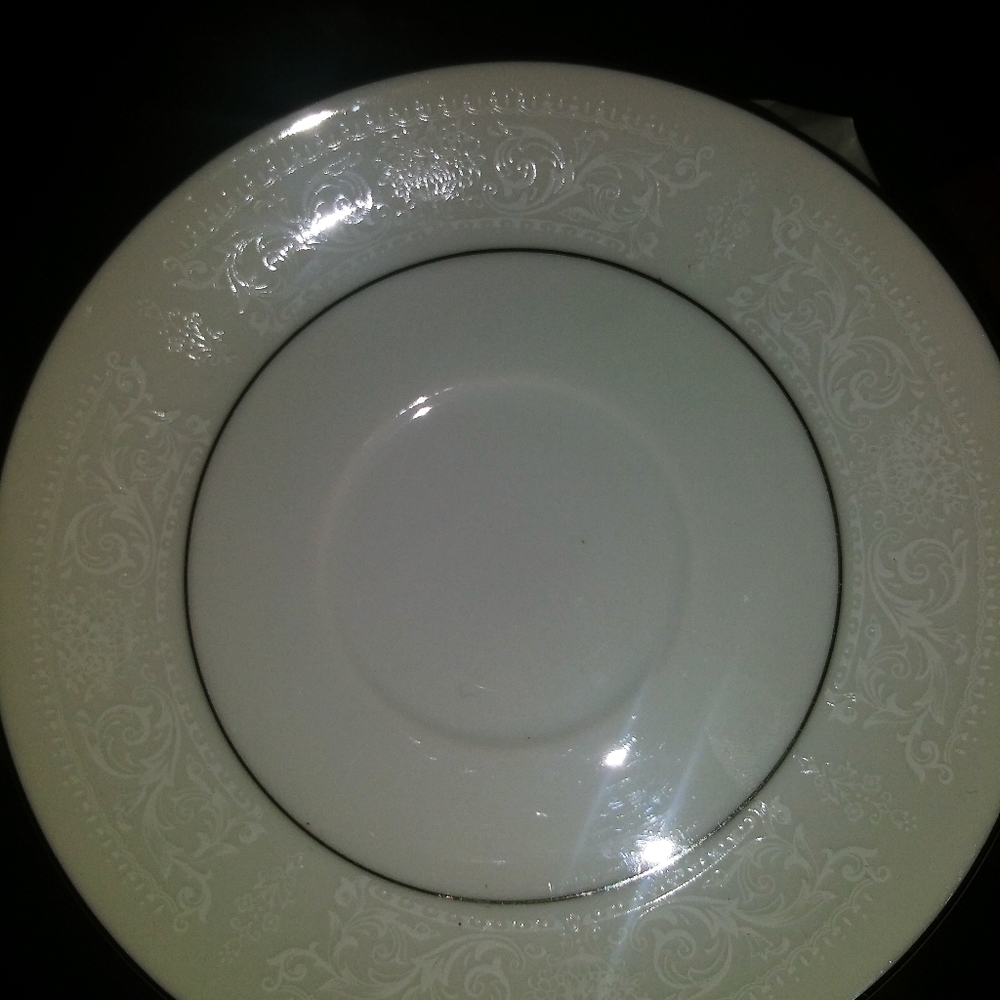 Saucers